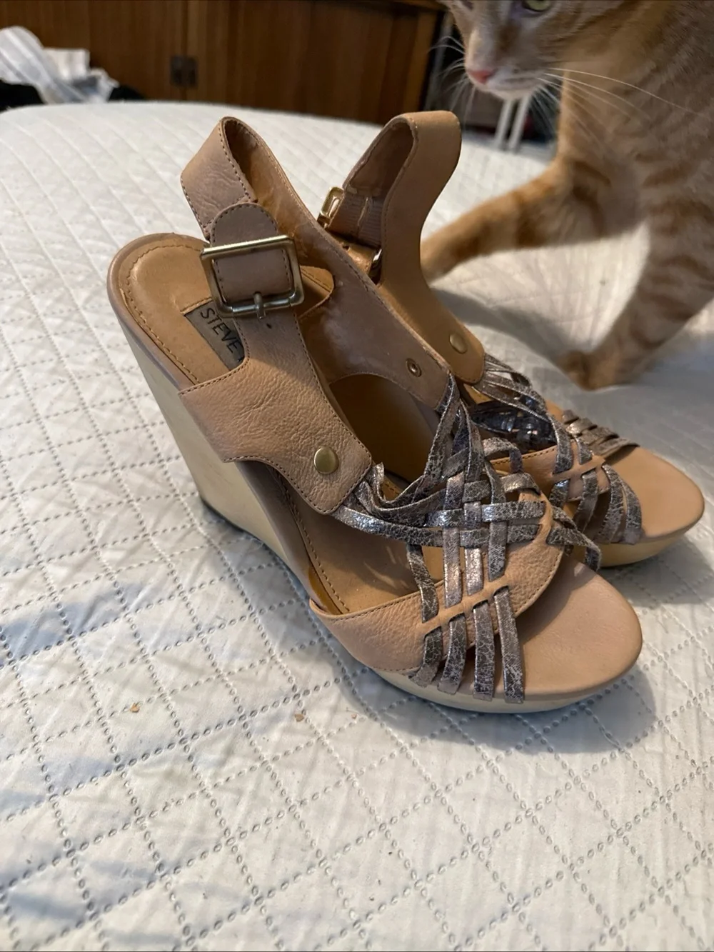 Steve Madden Tan Wedge Sandals with Braided Straps Y2K from the early 2000’s